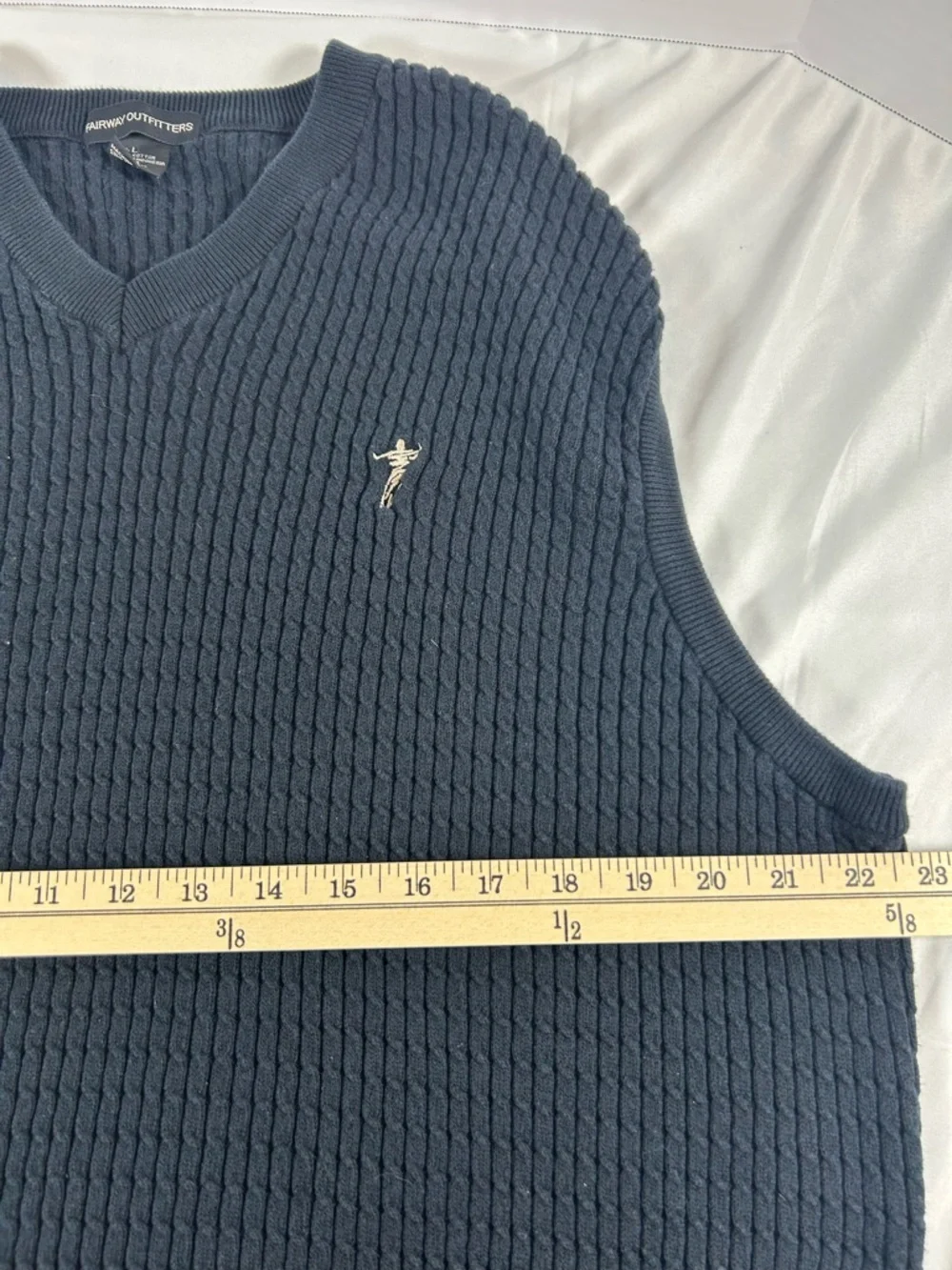 Fairway Outfitters Men's Navy Cable Knit Golf Vest Sweater Preppy V- Neck logo L - Picture 6 of 7